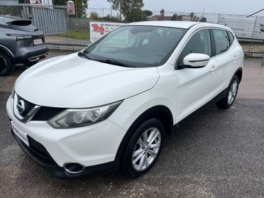 Nissan Qashqai 1.5 dCi Visia