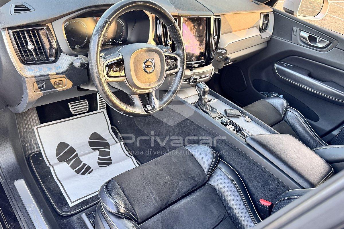 VOLVO XC60 D4 AWD Geartronic R-design