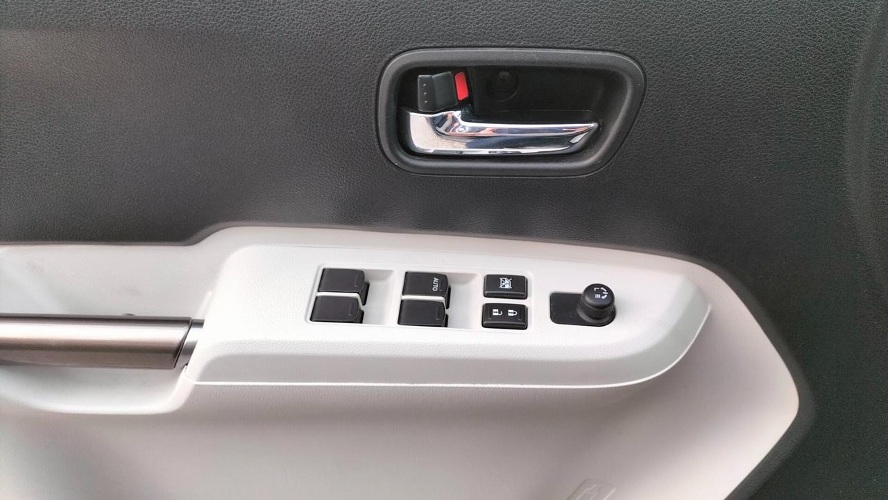Suzuki Ignis 1.2 Hybrid Top SOLO 3700KM PERMUTE