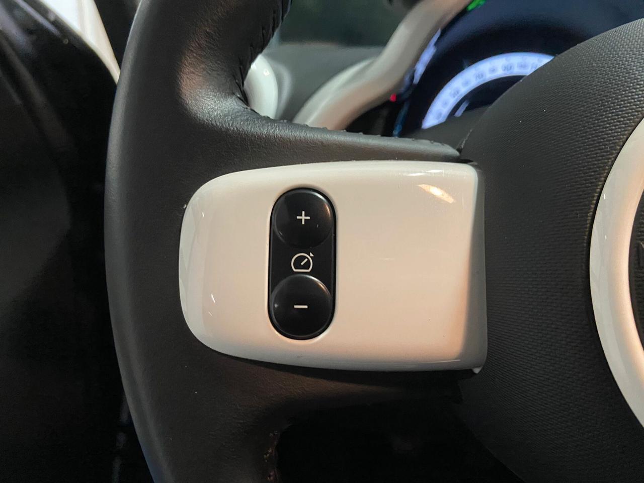 Renault Twingo SCe 65 CV Intens