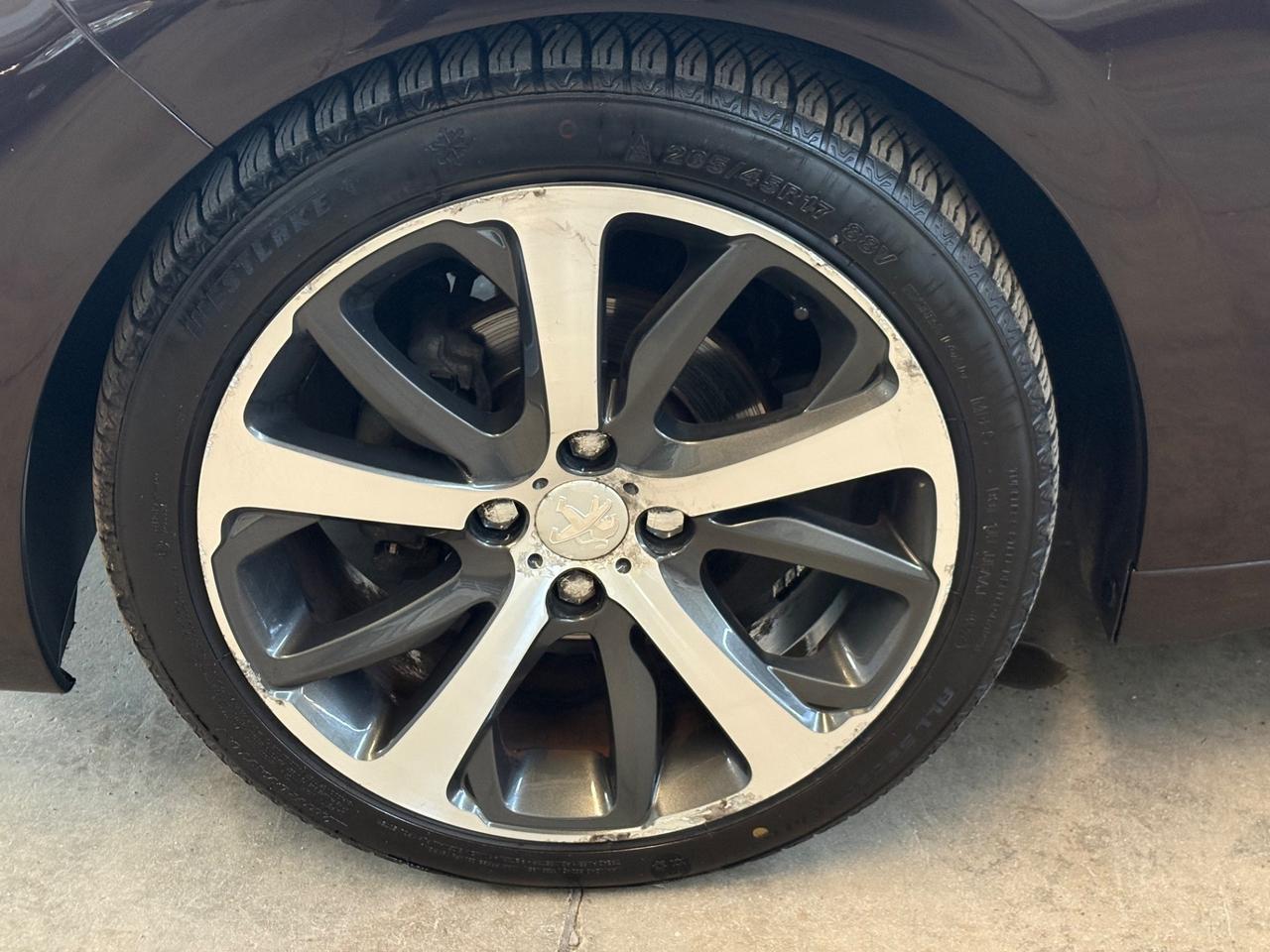 Peugeot 208 1.6 VTi 120 CV 5 porte Allure