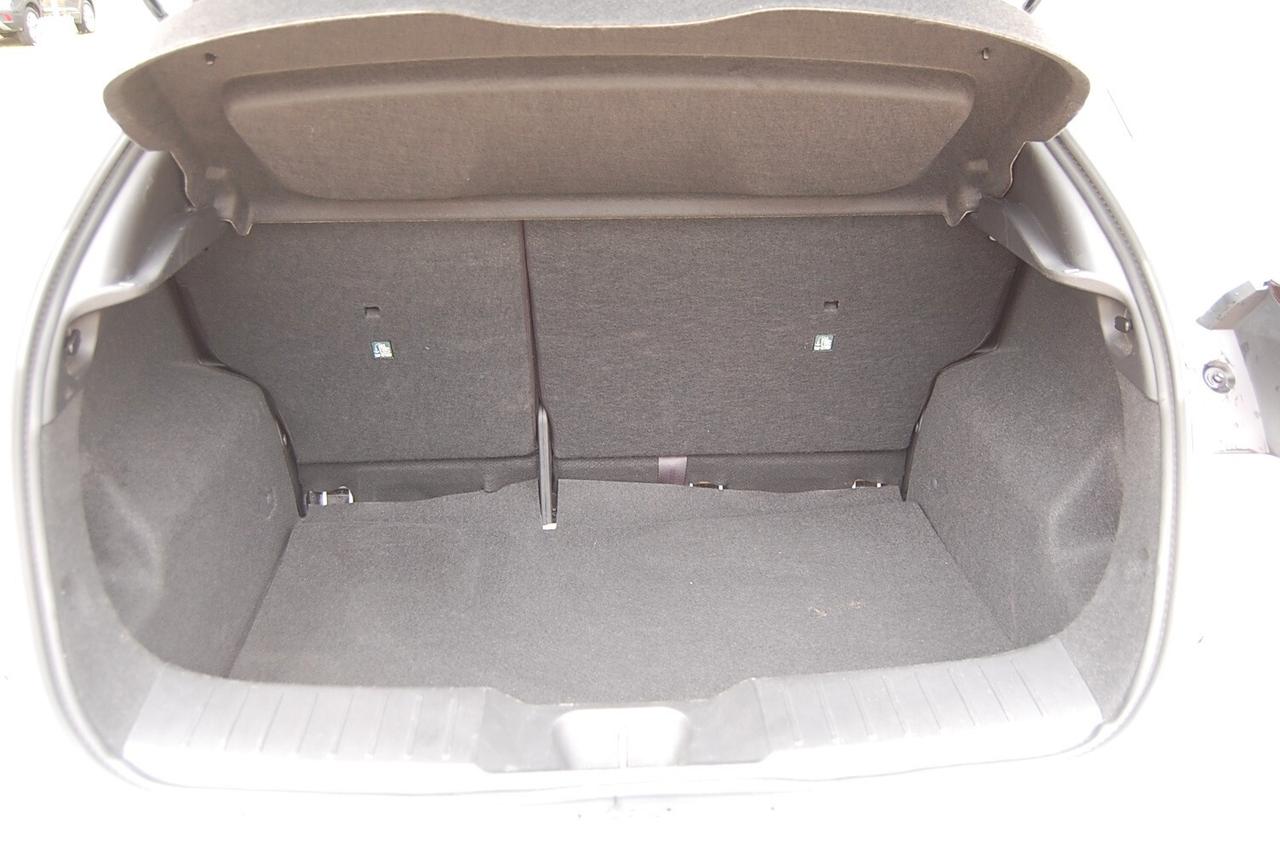 Nissan Juke 1.0 DIG-T 114 CV N-Connecta