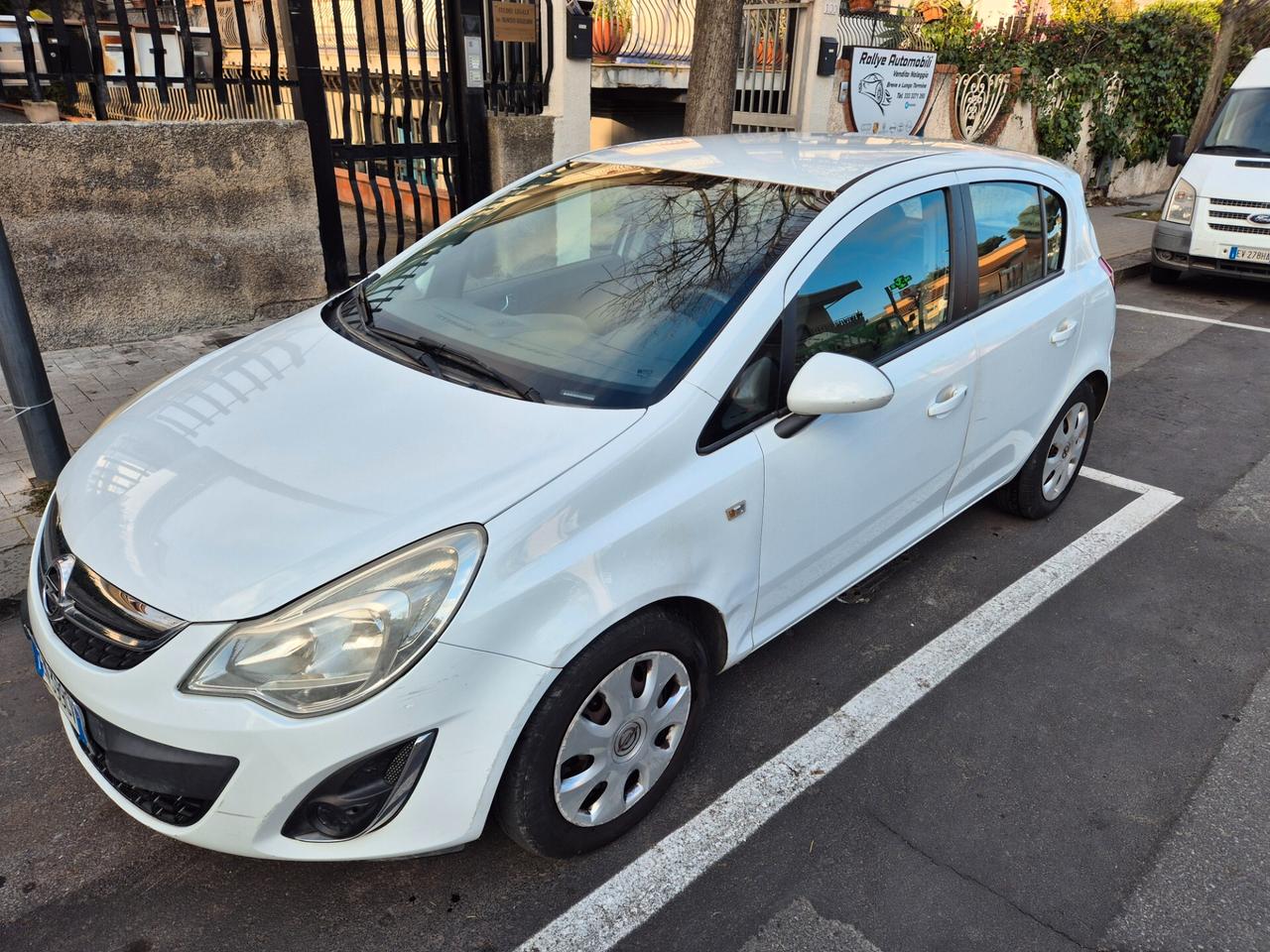 Opel Corsa 1.2 5 porte Sport