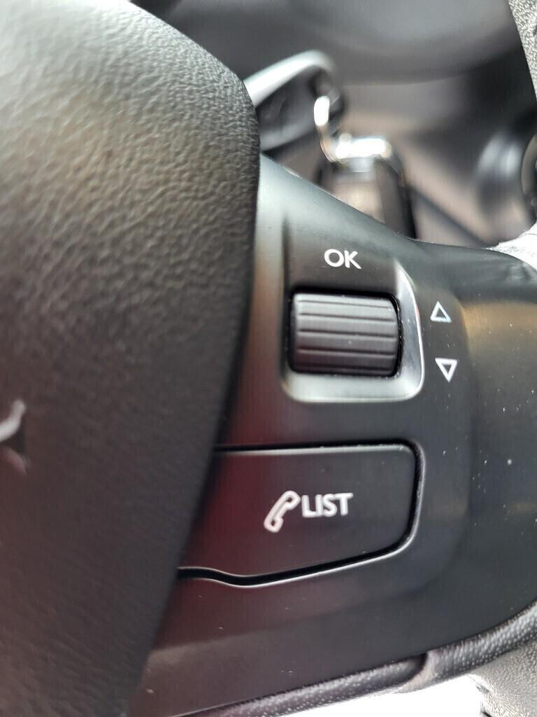 Peugeot 208 1.4 HDI-CINTA DISTRIBUZ. E TAGLIANDO