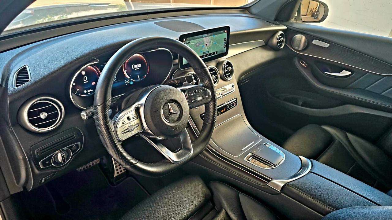 MERCEDES GLC 300d COUPE' 4MATIC PREMIUM PLUS AMG STUPENDA