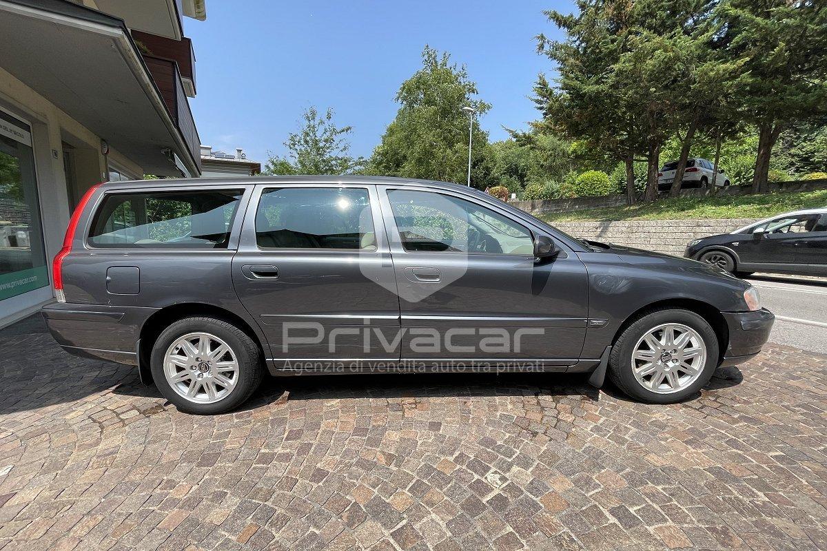 VOLVO V70 2.4i 20V cat Bi-Fuel Metano Momentum