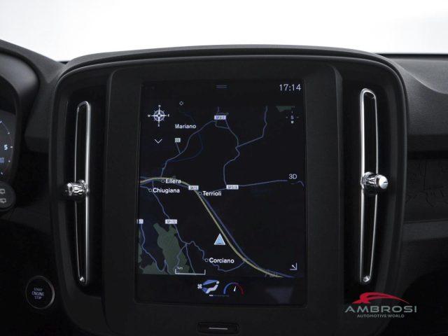 VOLVO XC40 D3 AWD Geartronic Momentum