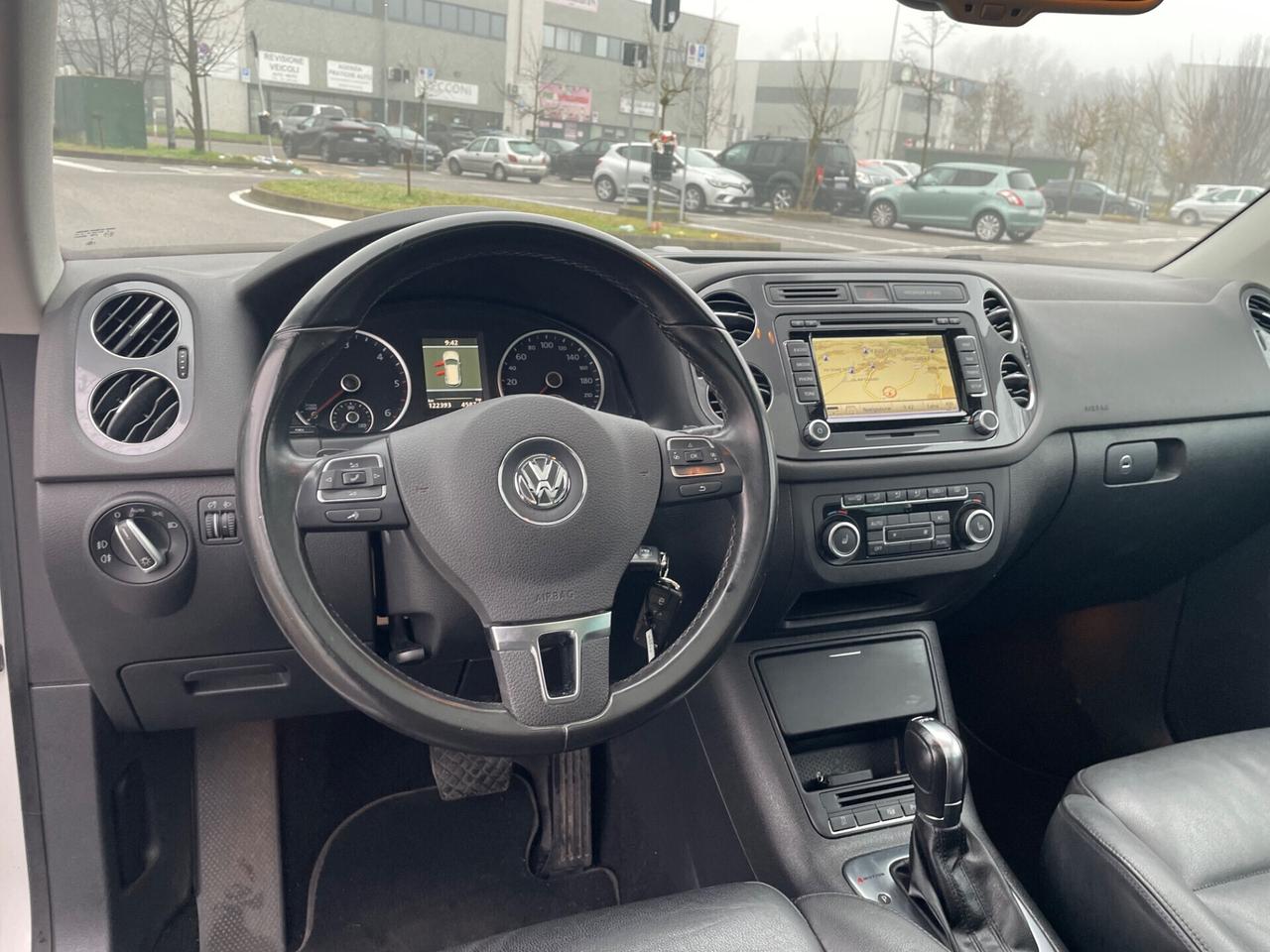 Volkswagen Tiguan 2.0 TDI 140CV 4MOTION*Automatik*Pelle*Tetto*