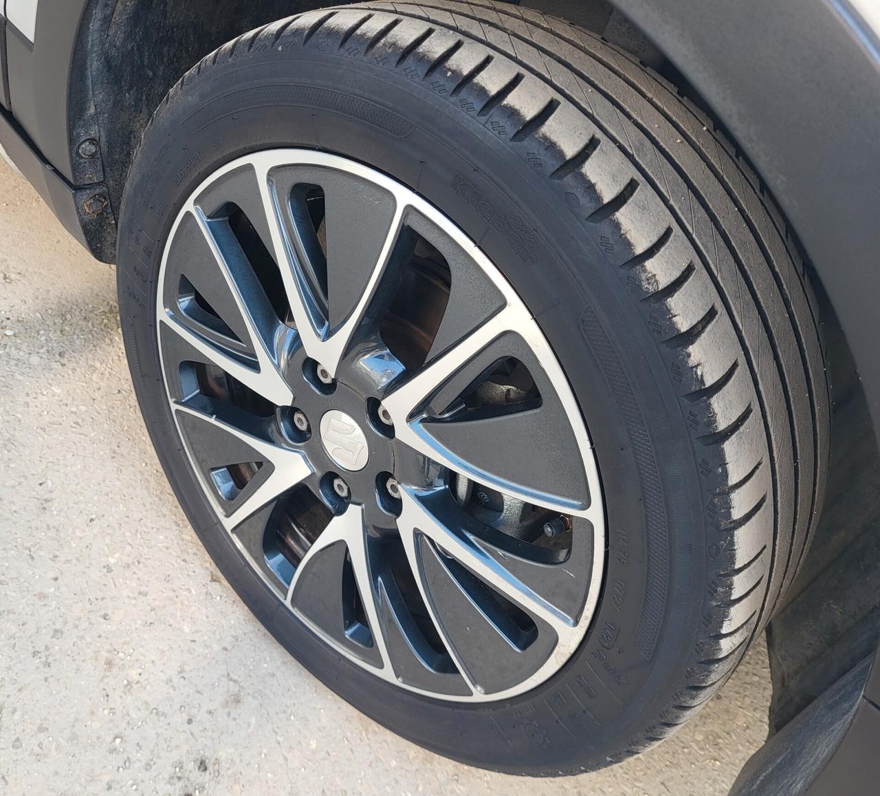 Suzuki S-Cross 1.6 DDiS Top