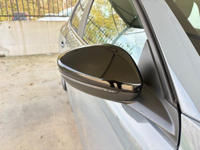 OPEL Corsa 1.2 COME NUOVA OK PER NEOPATENTATI EURO 6D