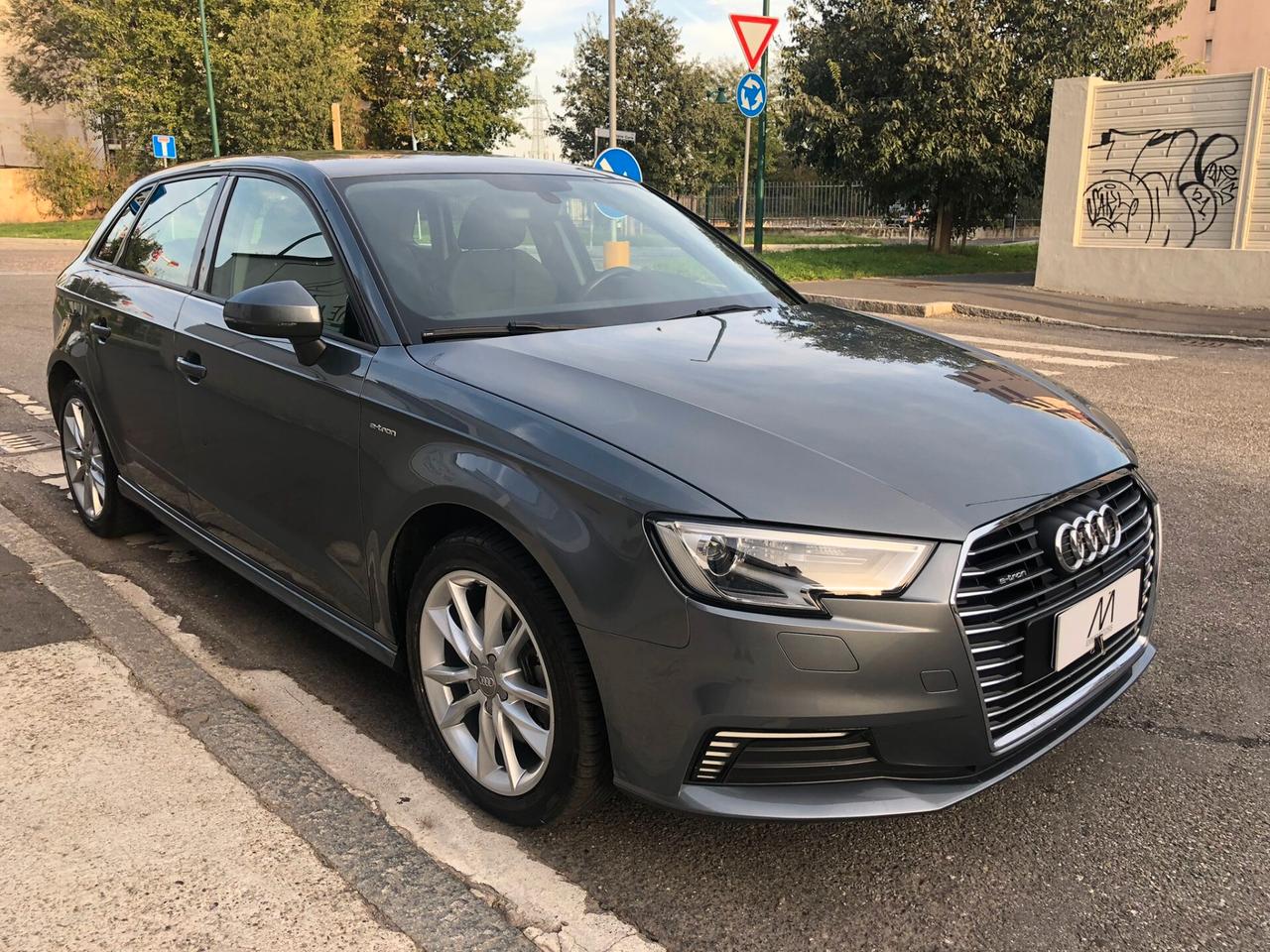 AUDI A3 SBP 1.4 tfsi e-tron Sport s-tronic – PDC/KEYLESS