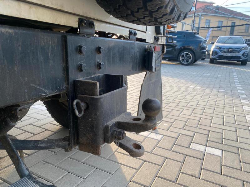 Land Rover Defender 90 SW Defender 90 2.5 tdi County