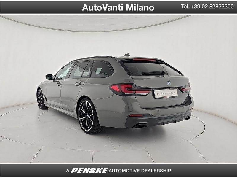 BMW Serie 5 530d Touring mhev 48V xdrive Msport auto