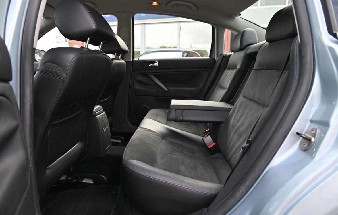 Volkswagen Passat 2.8 V6 cat 4m. Highline