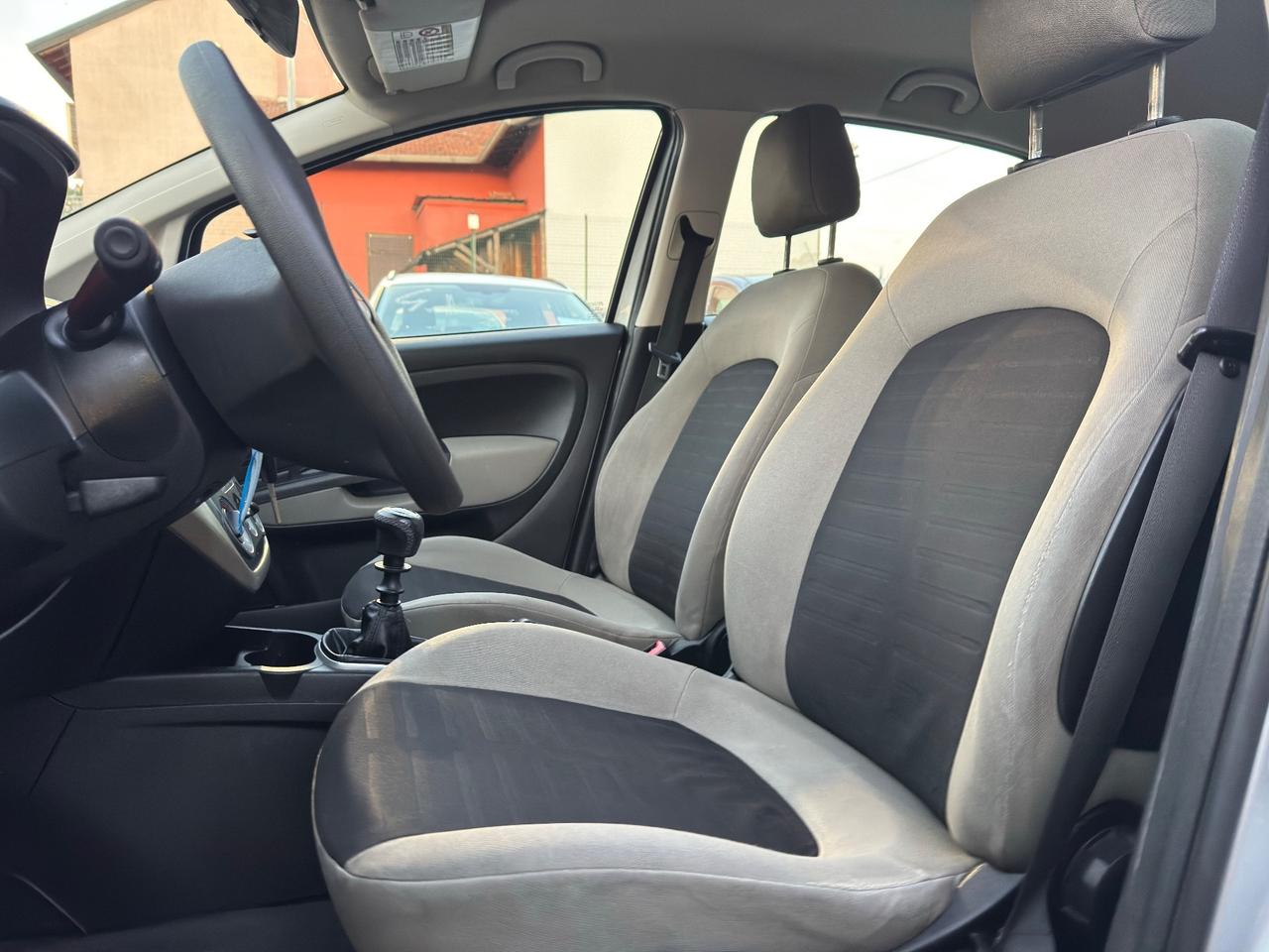 Fiat Grande Punto 1.2 ADATTA A MNEOPATENTATI 5 porte Dynamic