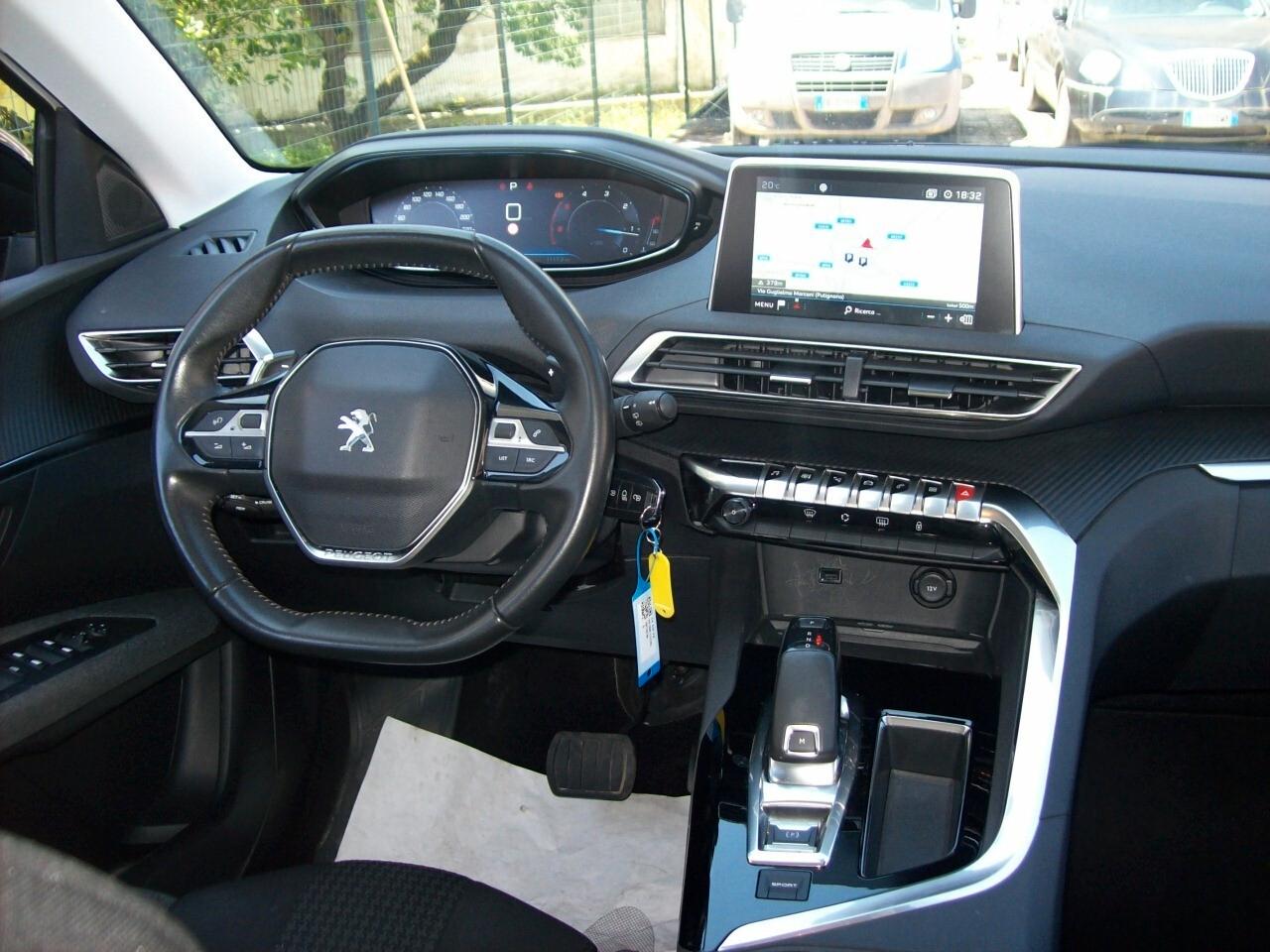 Peugeot 3008 1.5 BlueHDi 130CV EAT8 Allure