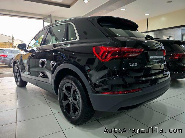 AUDI Q3 35 2.0 TDI 150CV Business Navi - Fari Full Led