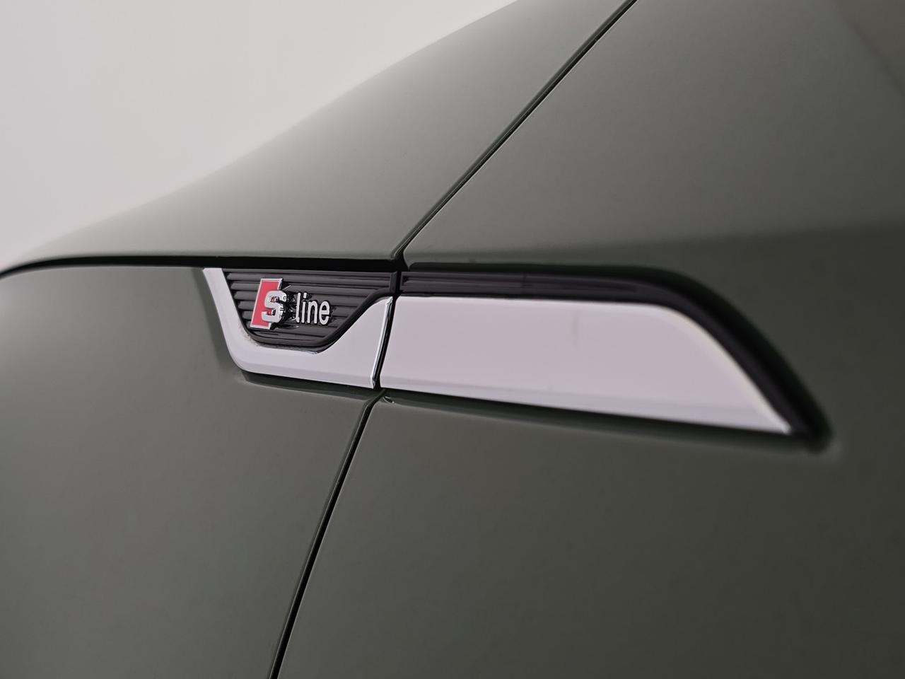 Audi A5 Coupé 40 2.0 tdi mhev s line edition quattro 204cv s-tronic