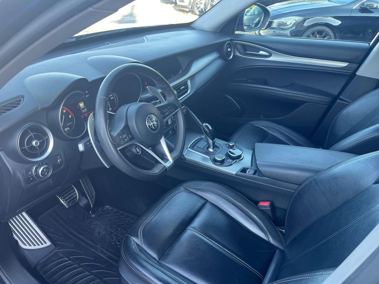 Alfa Romeo Stelvio 2.2 Turbodiesel 210 CV AT8 Q4 Super