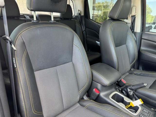 Nissan Navara N-Guard 2.3 Dci D.Cab 4wd 190cv Auto E6
