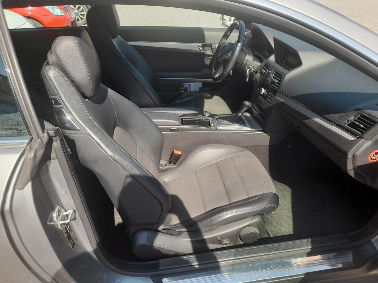 Mercedes-benz E 220 CDI BlueEFFICIENCY Avantgarde
