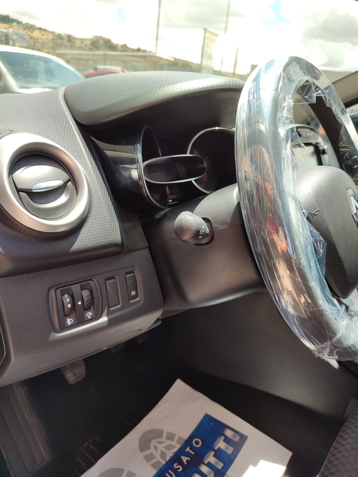 Renault Clio TCe 12V 90CV Start&Stop 5 porte Energy Duel2