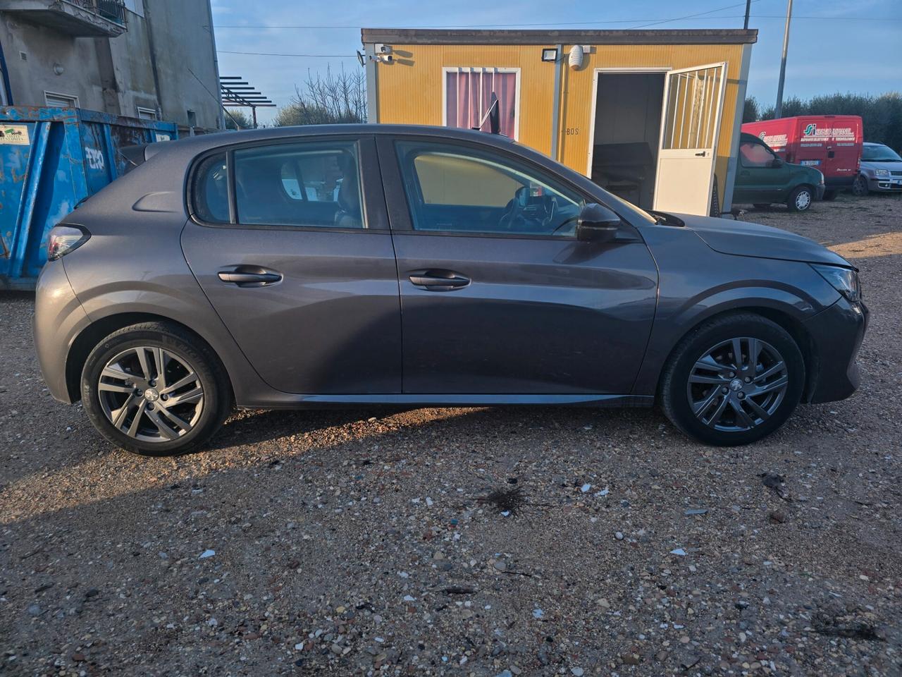 Peugeot 208 43000km 2022