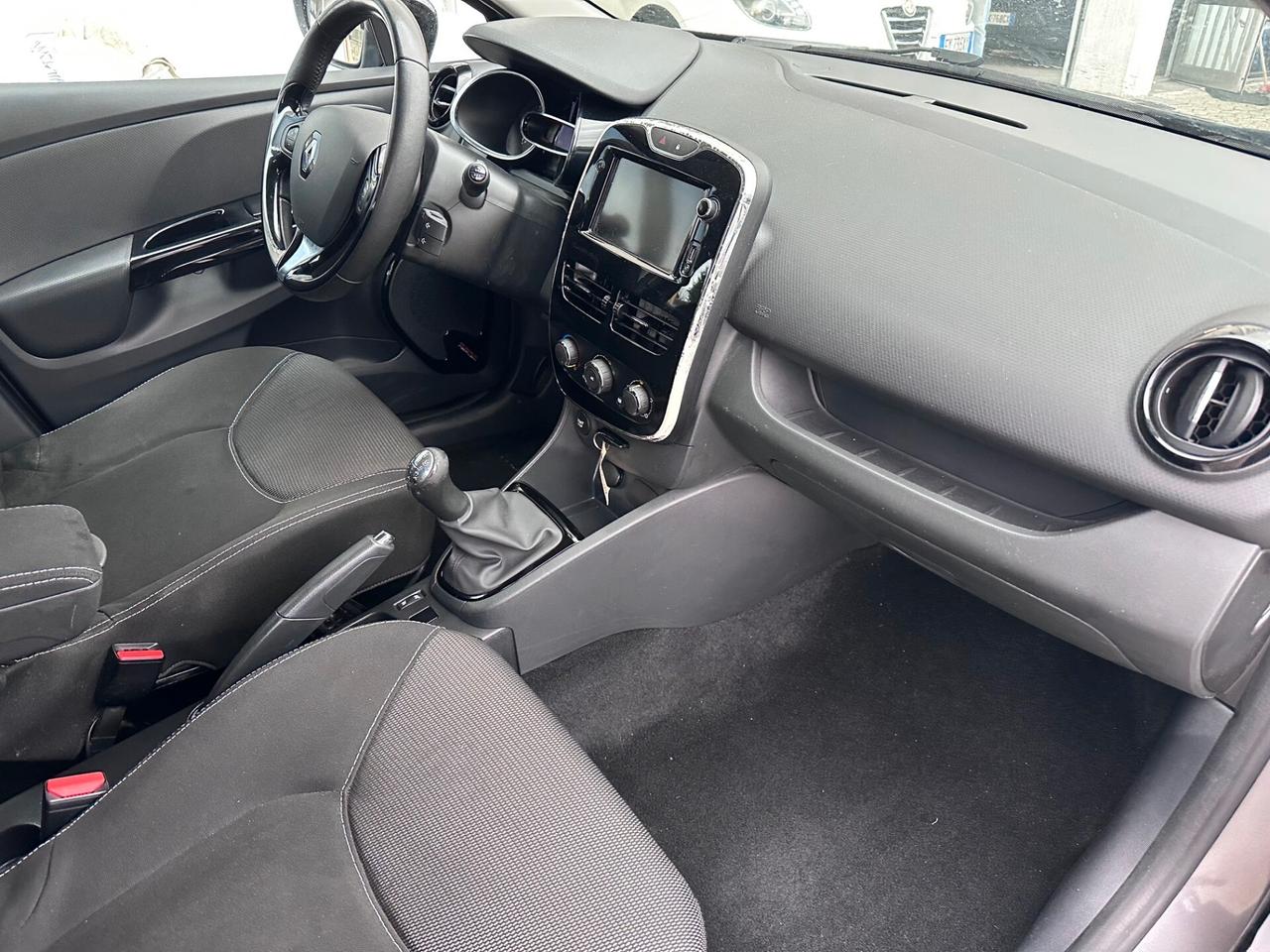 Renault Clio 1.2 75CV 5 porte Wave*EURO5*NEOPATENTATI