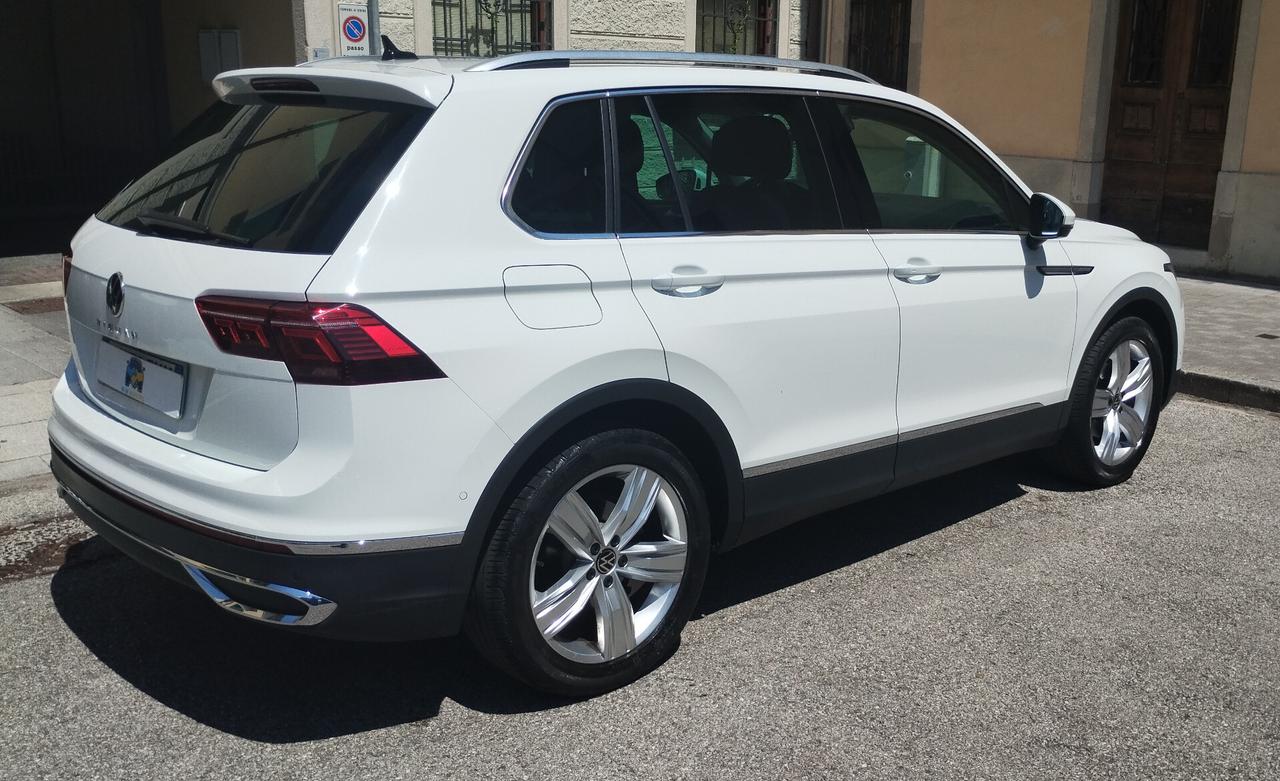 Volkswagen Tiguan 2.0 TDI 150 CV SCR DSG Elegance