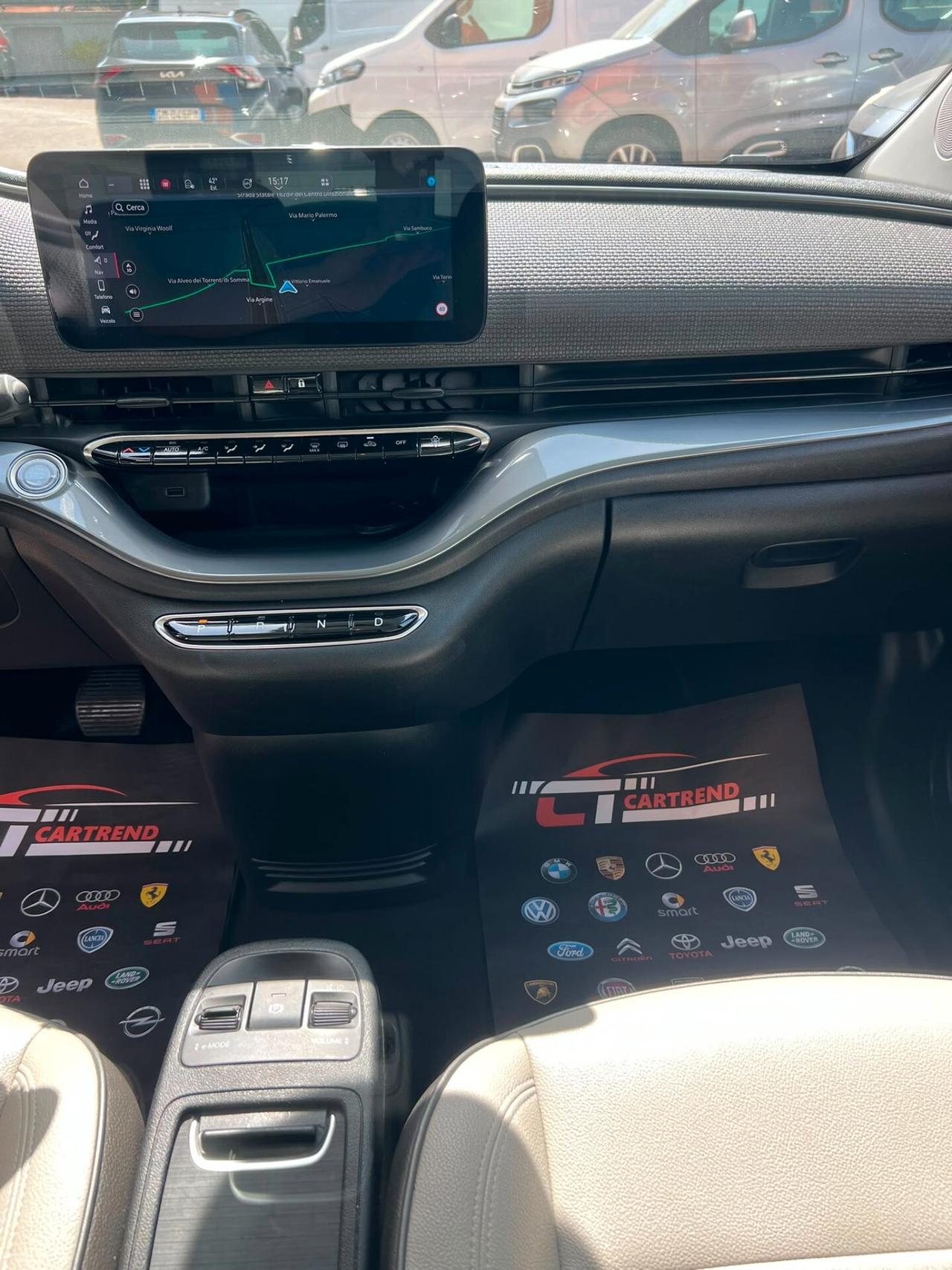 Fiat 500 500e Berlina 42 kWh La Prima