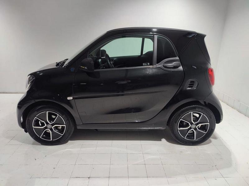 smart fortwo EQ Passion