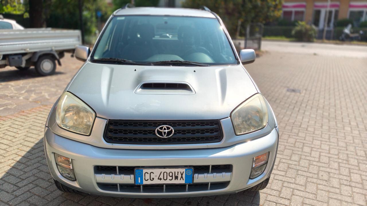 Toyota RAV 4 2.0 Tdi D-4D 5p Sol Gancio traino