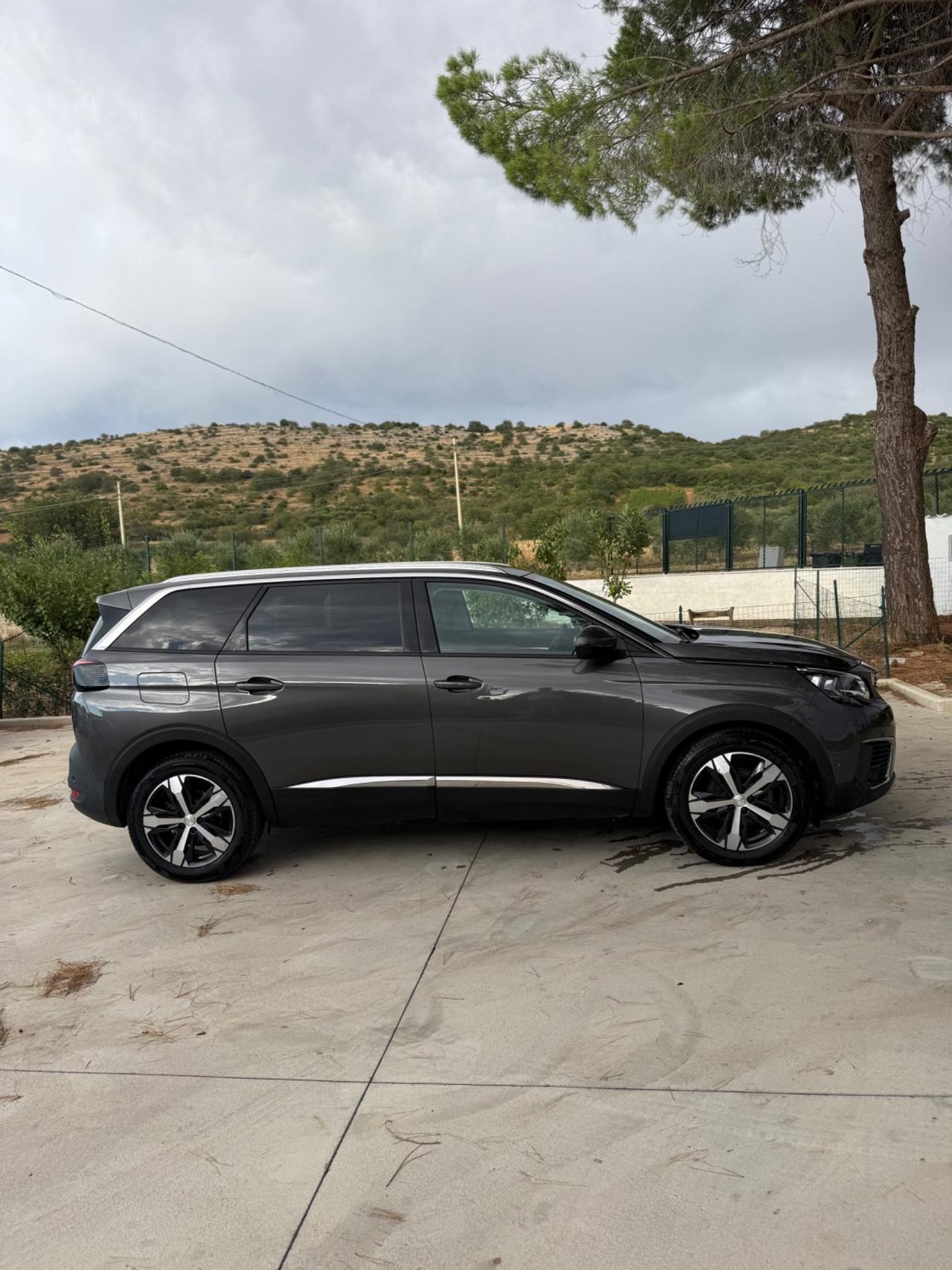 Peugeot 5008 BlueHDi 130 S&S Allure