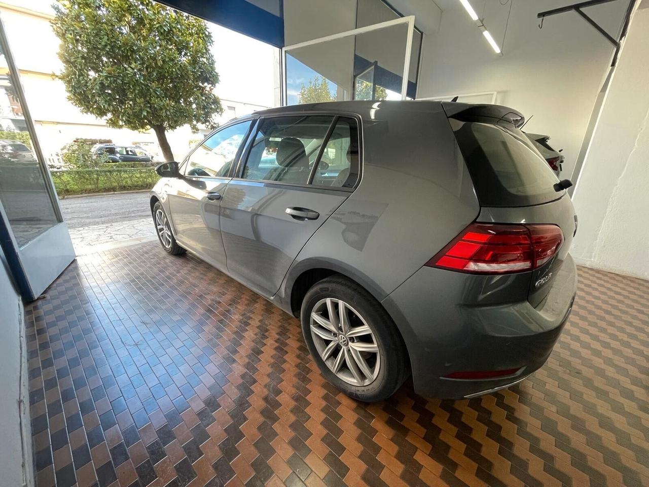 Volkswagen Golf 1.0 TSI 110 CV DSG 5p. BlueMotion Technology