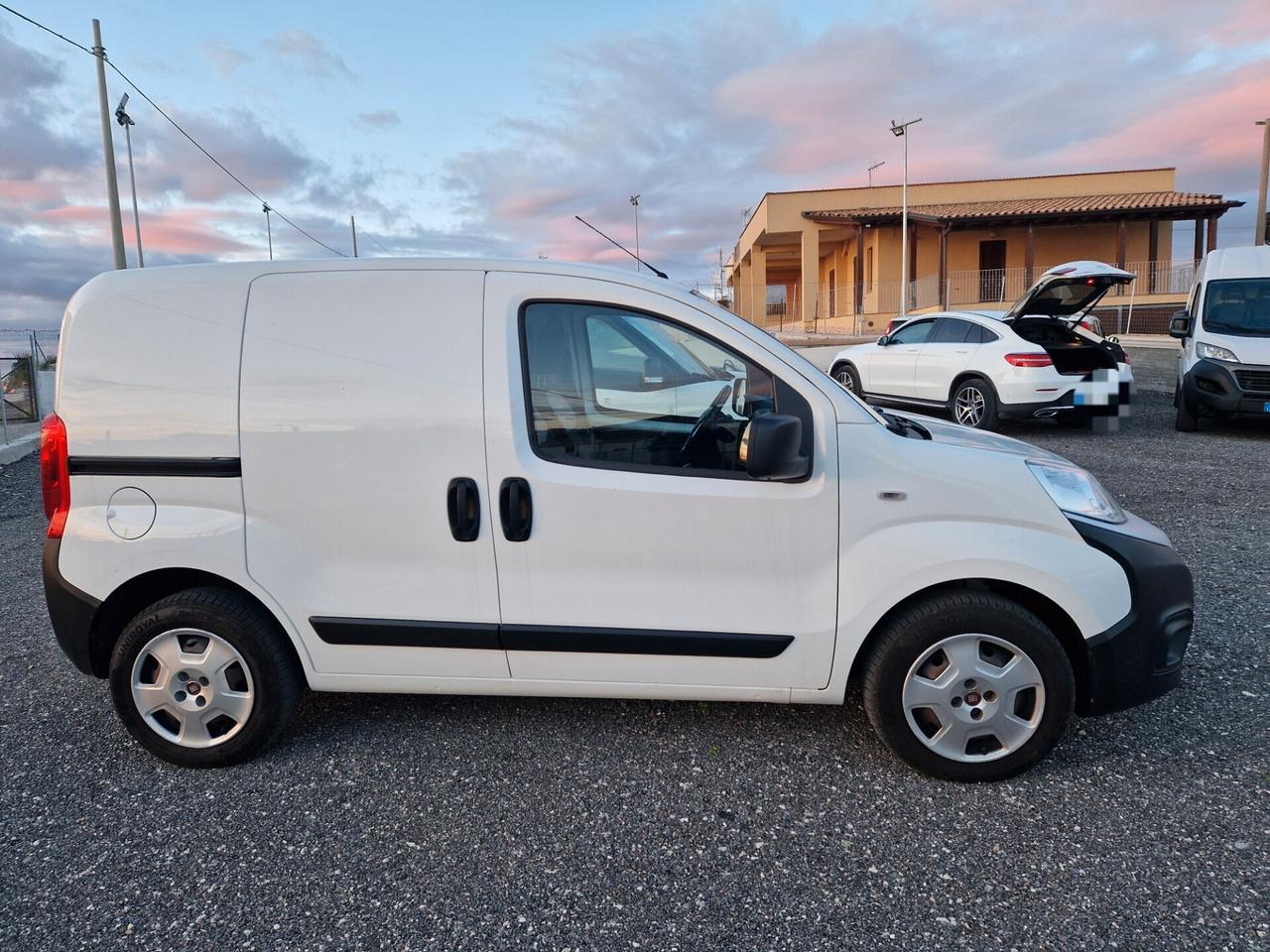 Fiat Fiorino 1.3 MJT 95CV Cargo SX