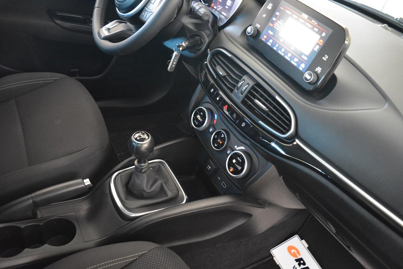 Fiat Tipo 1.6 Mjt S&S SW Business Telecamera Led