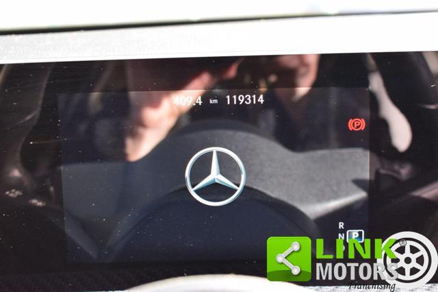 MERCEDES-BENZ A 180 d Automatic Business