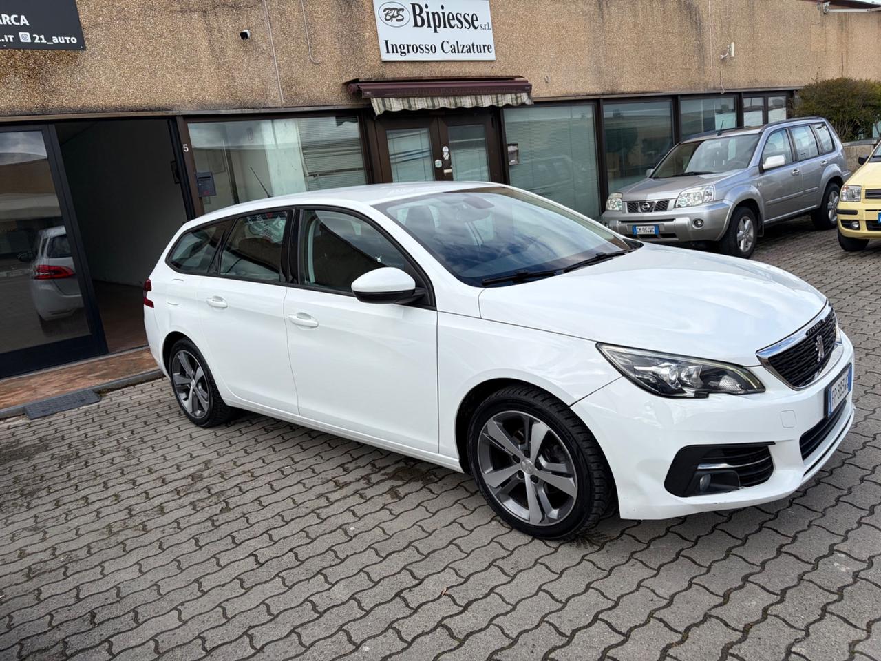 Peugeot 308 BlueHDi 130 S&S SW GT Line