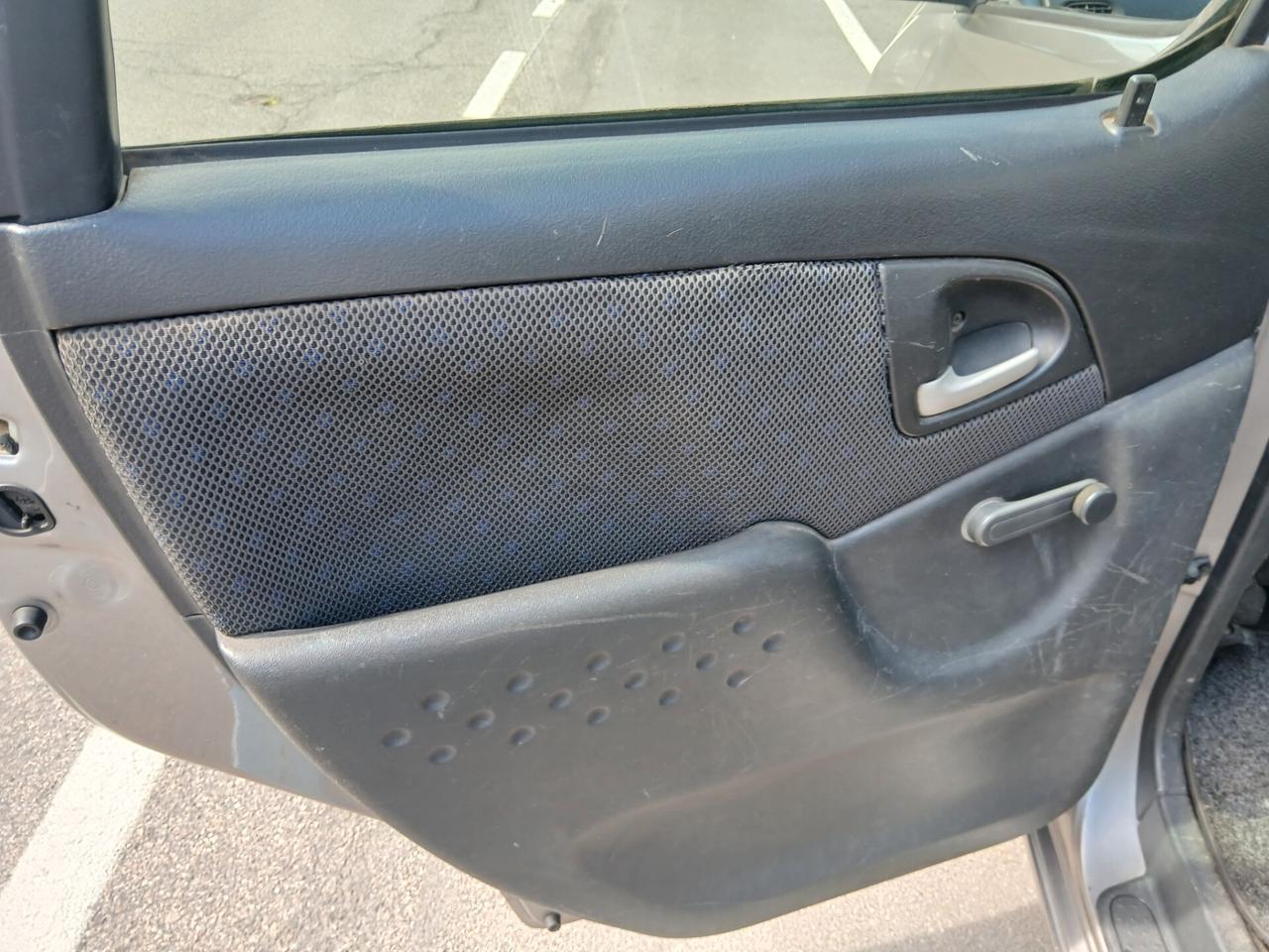 Toyota Yaris 1.4 tdi D-4D