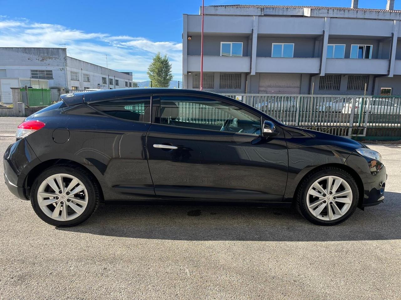 Renault Megane Coupé 1.5 dCi LUXE 158000 km
