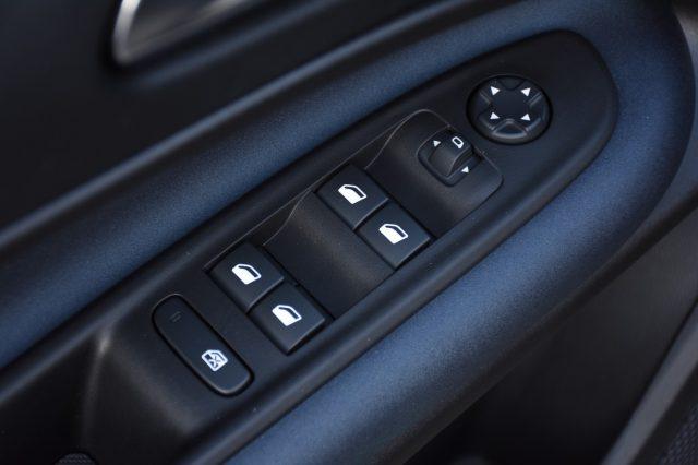 ALFA ROMEO Junior 1.2 136 CV Hybrid eDCT6