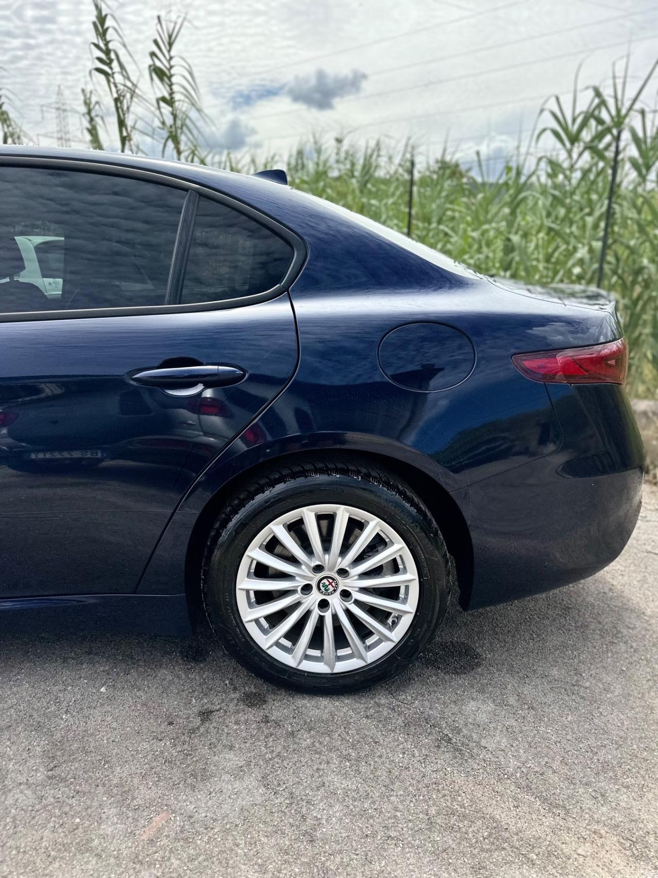 Alfa Romeo Giulia 2.2 Turbodiesel 180 CV AT8 AWD Q4 Executive