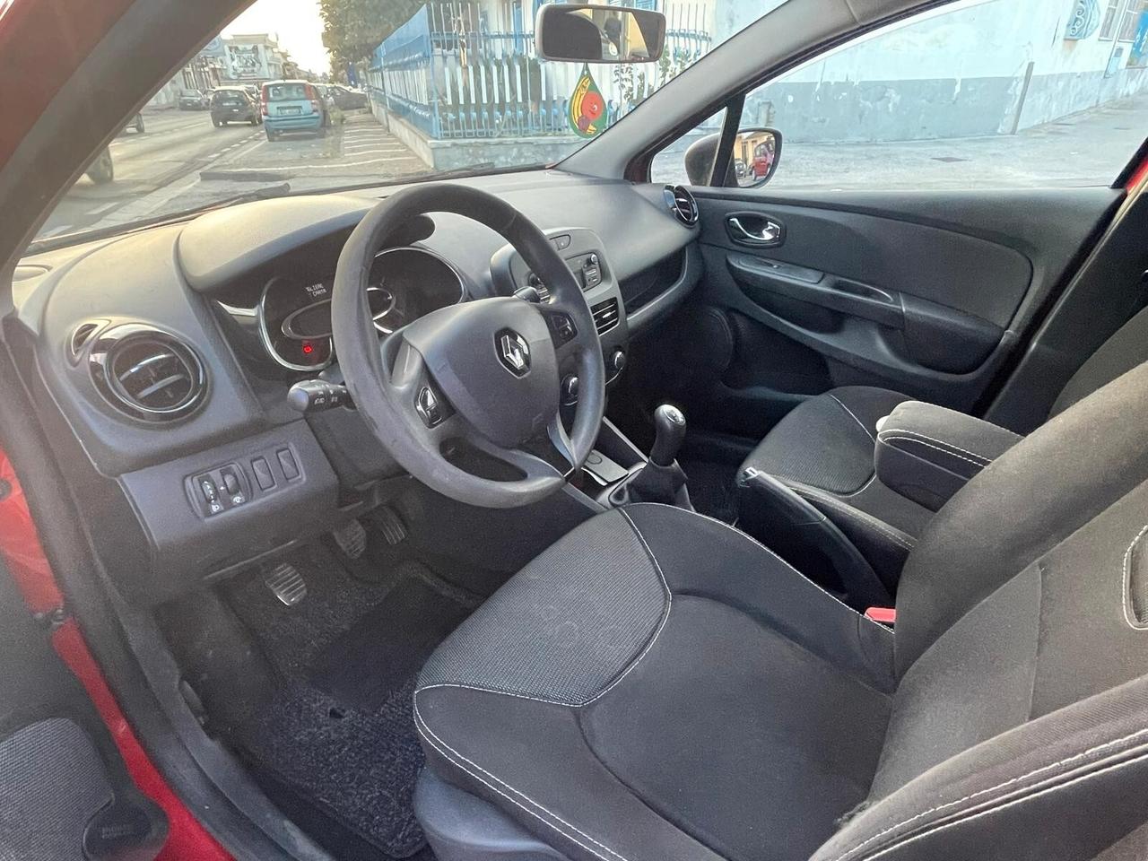 Renault Clio 1.5 dCi 8V 75CV 5 porte Costume National