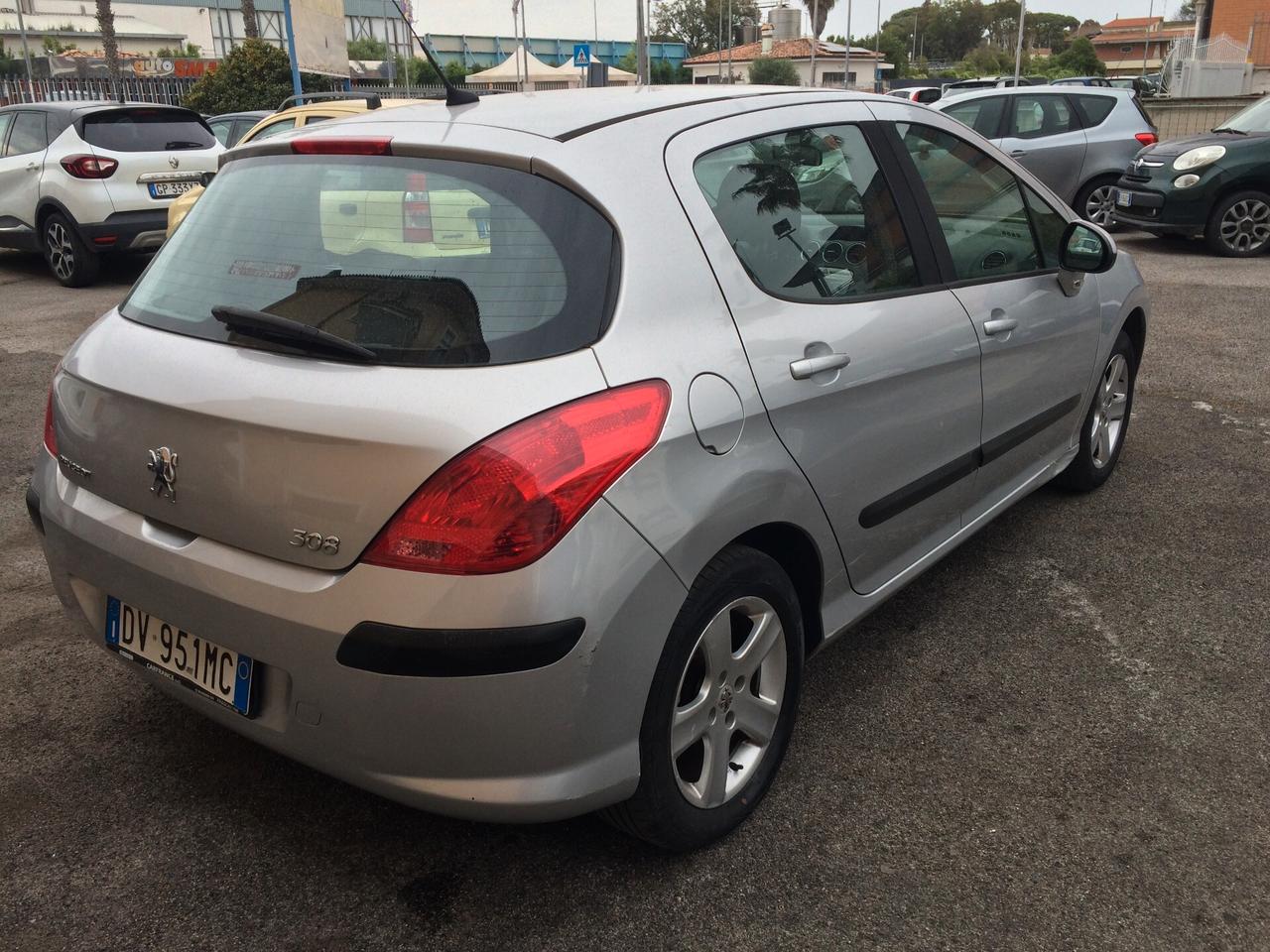 2009 Peugeot 308 1.4 VTi 95CV 5p. Premium GPL GPL GPL !