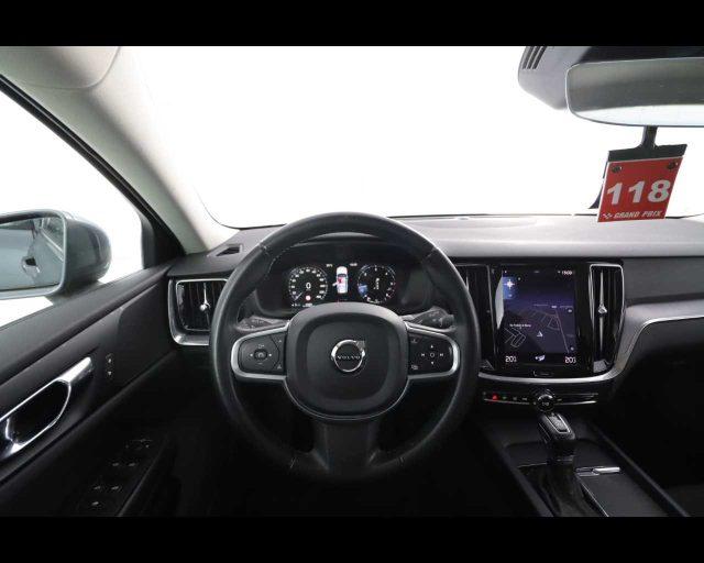 VOLVO V60 D4 AWD Geartronic Business