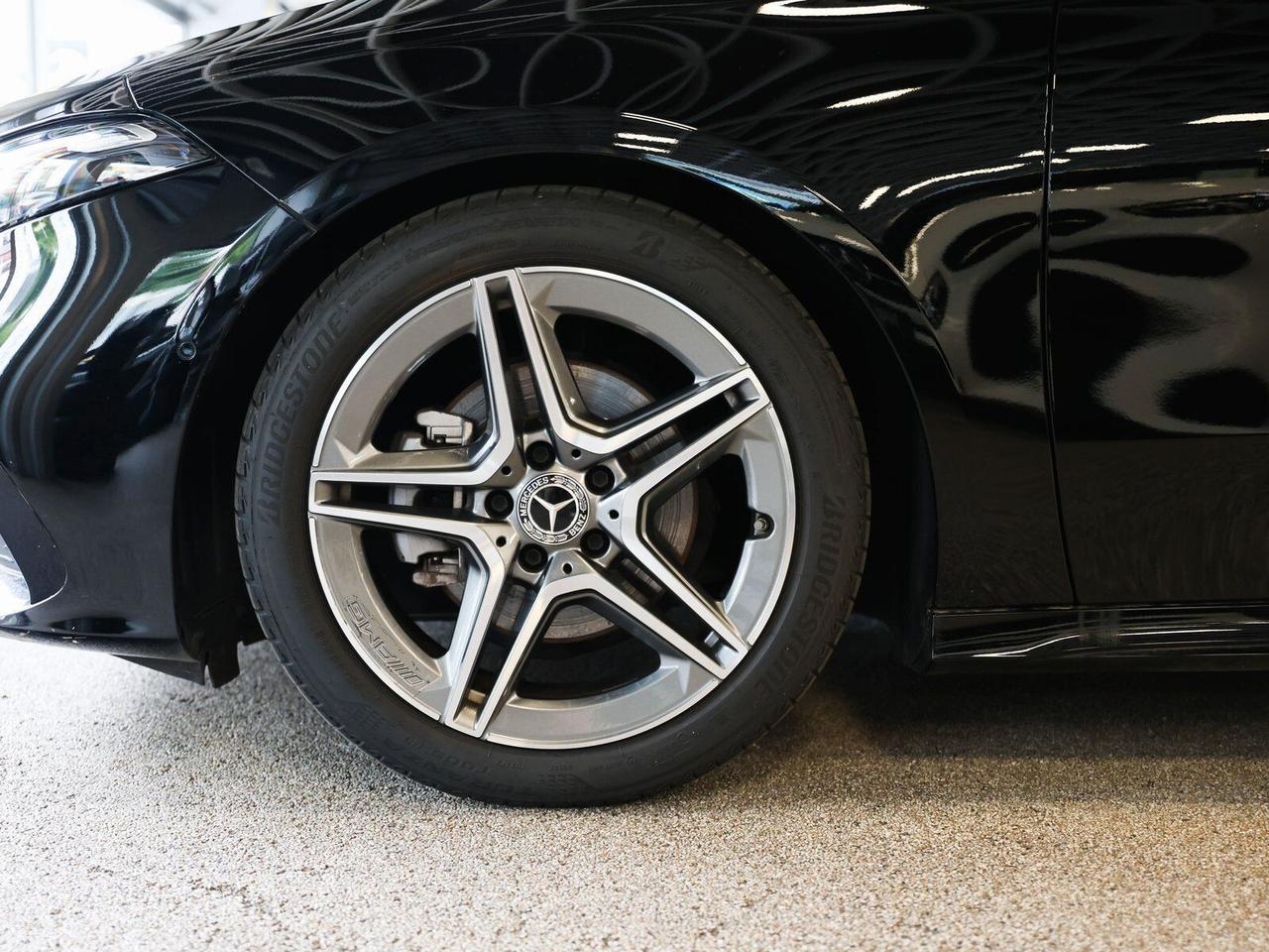 Mercedes-benz A 180d Premium Plus AMG Line