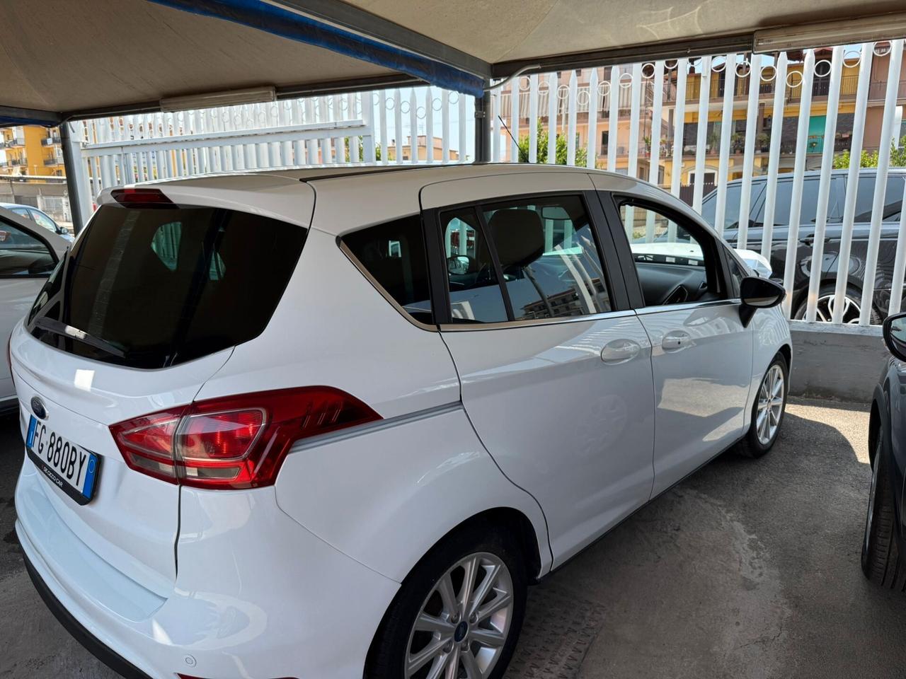 Ford B-Max 1.5 TDCi 95 CV Business Titanium