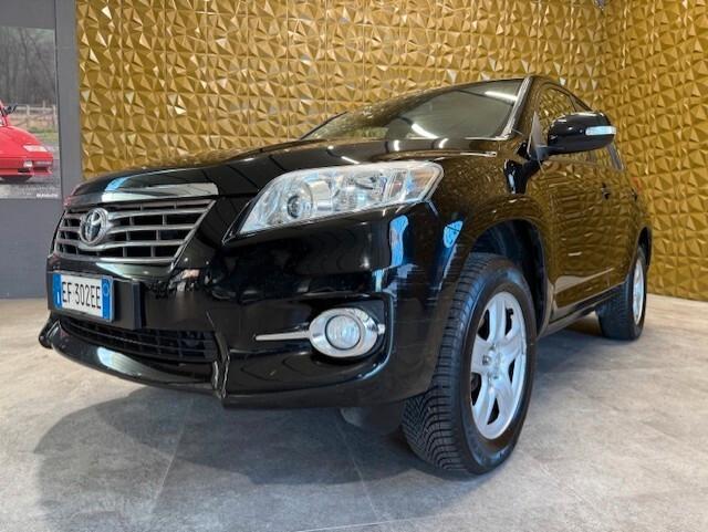 Toyota RAV 4 RAV4 2.2 D-4D 150 CV DPF Exclusive