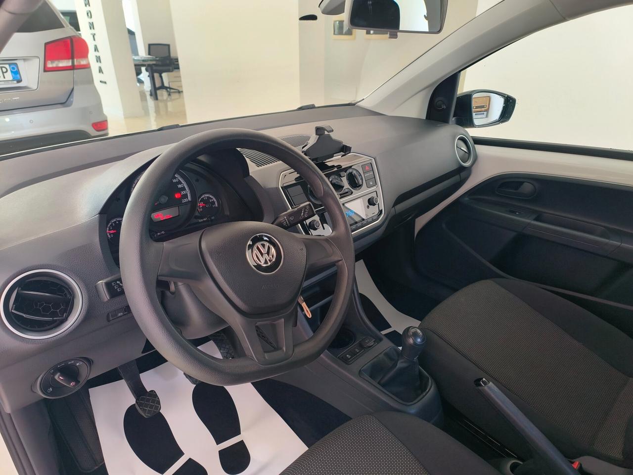 Volkswagen up! 1.0 5p. move
