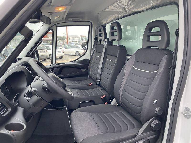 Iveco Daily Daily 35C18H quad.Tor 3.750 PLM-RG Cabinato con pedana